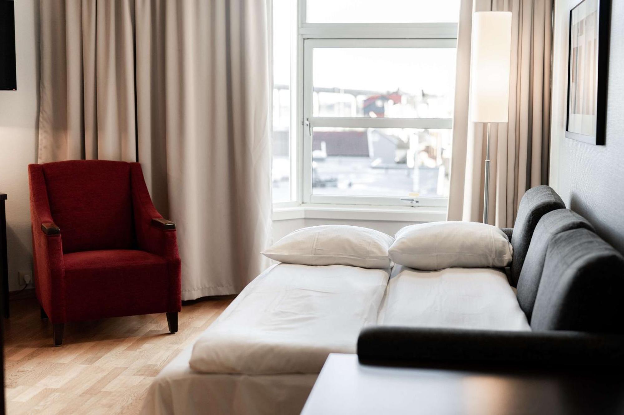 Scandic Kristiansund Exteriör bild